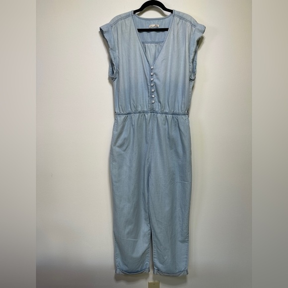 Dex | Light Blue Tencel Jumpsuit | Sleeveless Button-Front Resortwear One-Piece - Picture 1 of 9